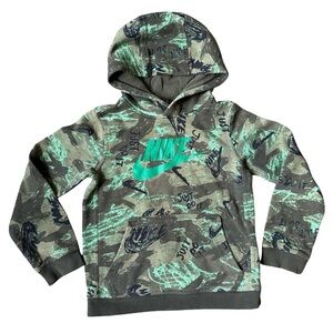 Nike Kids Hoodie - Camo Green and Black Camo Size M Activewear Athleisure